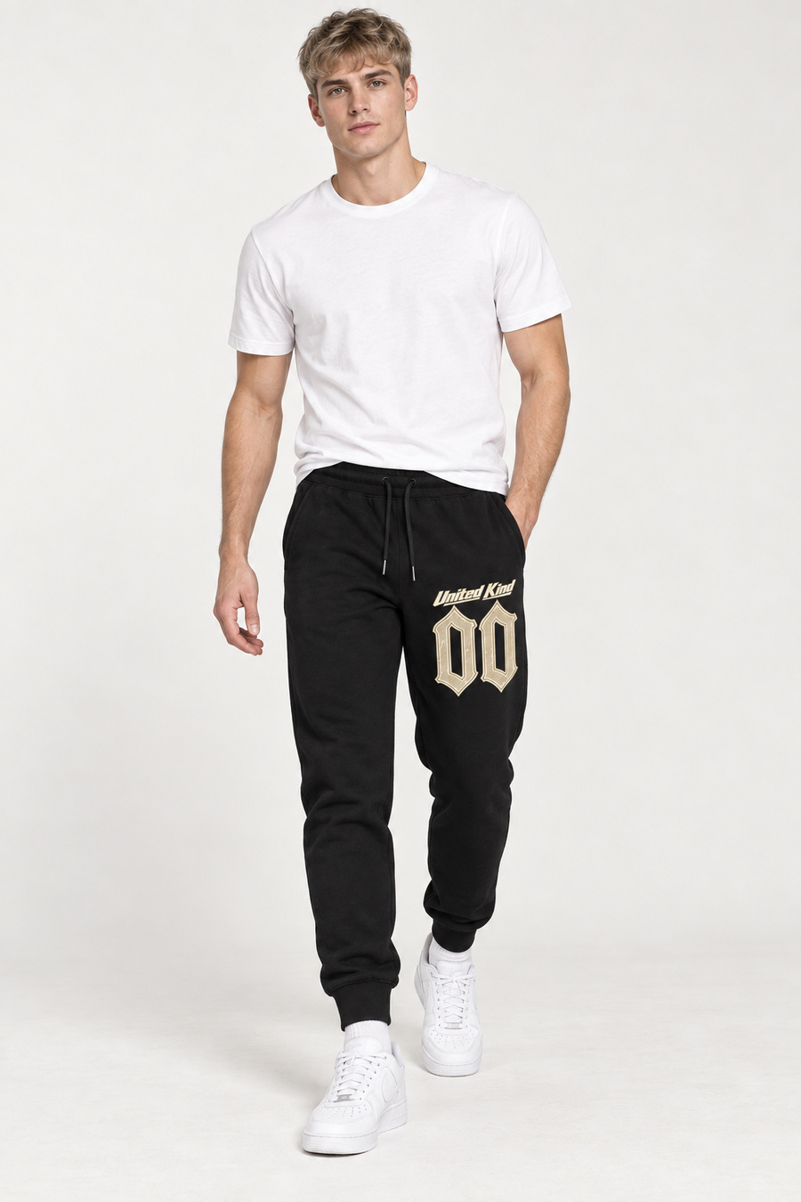 panteloni-jogger-andriko-a-g1-place-4-black-6025.jpg