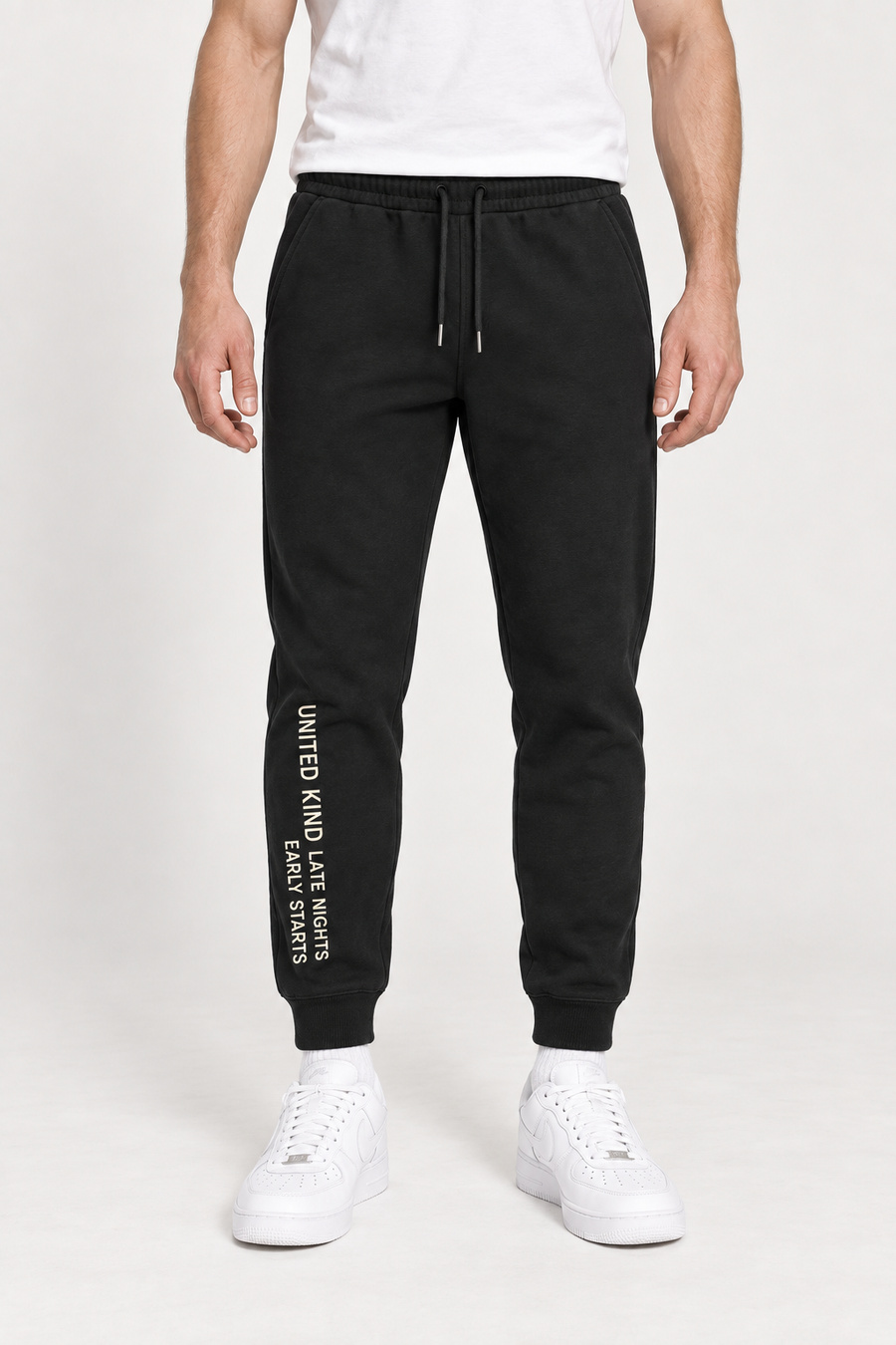 panteloni-jogger-andriko-a-g1-place-5-black-6019.jpg