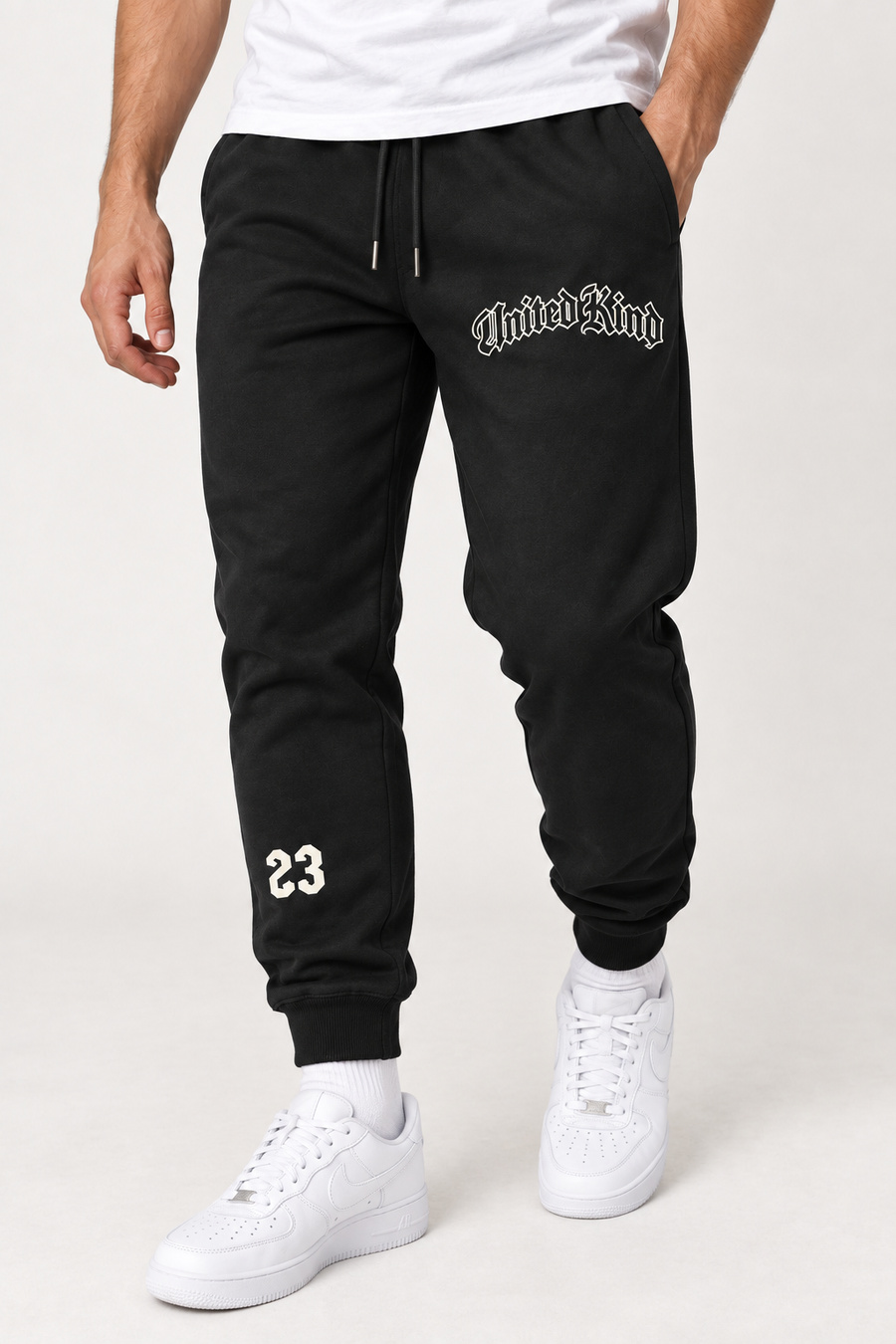 panteloni-jogger-andriko-a-g1-place-5-black-6048.jpg