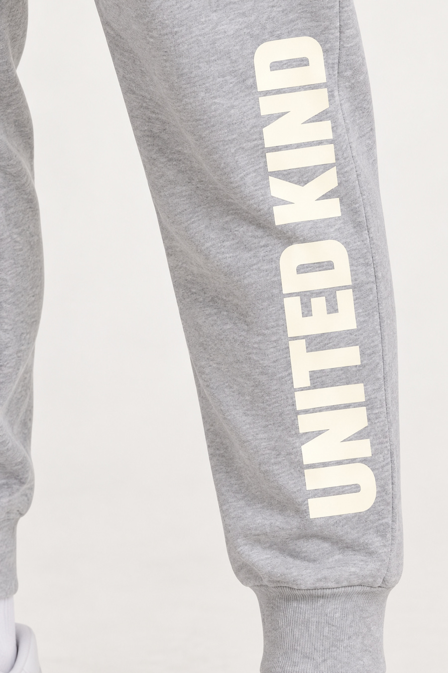 panteloni-jogger-andriko-a-g1-place-5-gray-6029.jpg